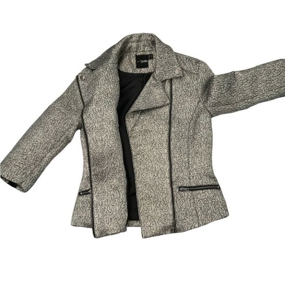 ASOS  Petite Metallic Blazer Zipper Blazer with front zip pockets - Picture 3 of 9